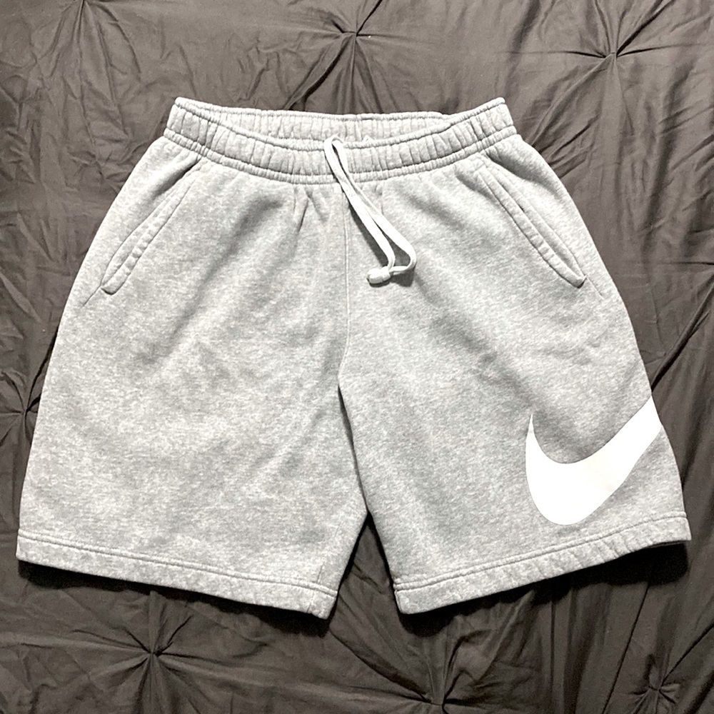 Nike Shorts | SMALL